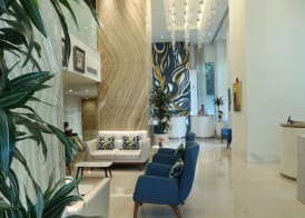 Ramada by Wyndham Downtown Dubai 2