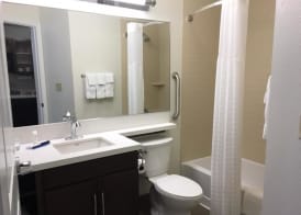 Candlewood Suites EAST SYRACUSE - CARRIER CIRCLE by IHG 4