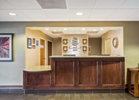 Comfort Inn La Porte 4