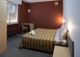 Route77 hostel 4