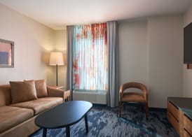 Fairfield Inn and Suites by Marriott Winchester 5