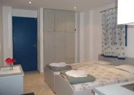 Mike's Beach Apartments & Studios 3