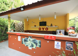Ban Elephant Blanc Bungalow 4