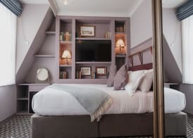 The Sanctuary House Hotel 3