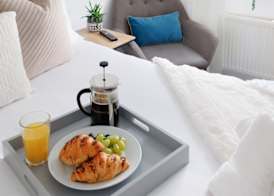 Central Plymouth 2Bed Apartment-Sleeps 4 2