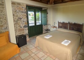 Antico Borgo Etneo Country Hotel 5