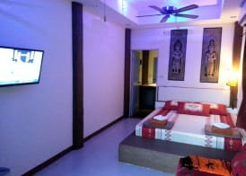 Moonstone Studio 4