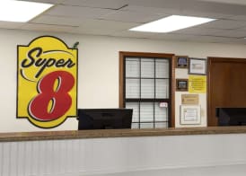 Super 8 by Wyndham South Padre Island 3