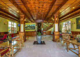 Side Walk Hotel 3