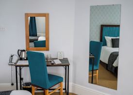 Rising Sun Hotel by Greene King Inns 4