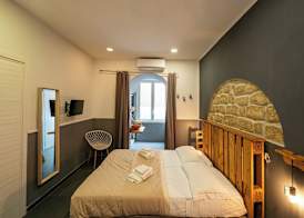 CLAPA GROUP DISLOCATED HOSPITALITY 5
