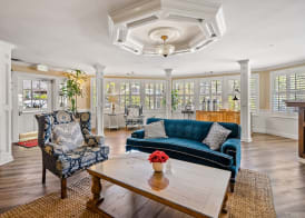 Apple Farm Inn 3