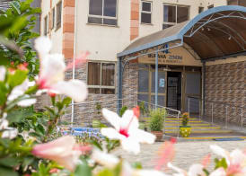 Buraha Zenoni Hotel and Resort 2