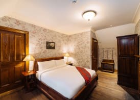 Rokeby Manor 5