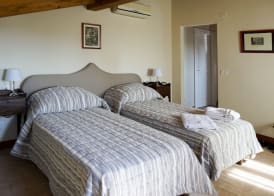 Casa Isolani Guest House Santo Stefano 4