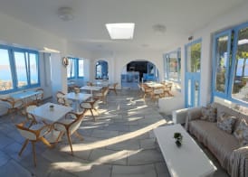 Stratos Apartments & Studios 4