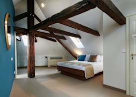 Golden Angel Suites by Adrez 4