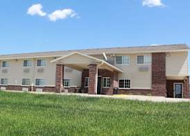 Super 8 By Wyndham Forest City 2