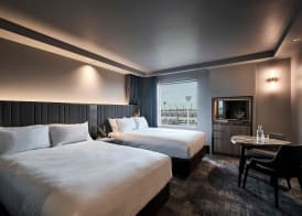 Pullman Melbourne On the Park 5