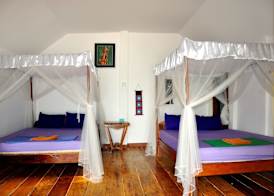 White Beach Bungalows 5