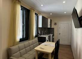 Tirent Apartment - Cozy Bedrooms Stay by Golem Beach. 2
