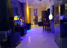 East Suites 4