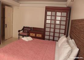 Wild Orchid Beach Resort 4