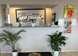 Super 8 by Wyndham Greeley 2