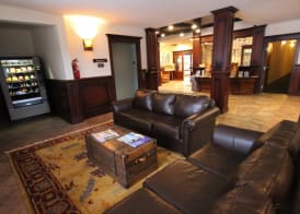 Timberline Lodges by Fernie Lodging Co 3