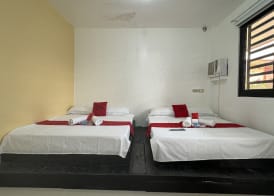 RedDoorz near Mariners Legazpi 4