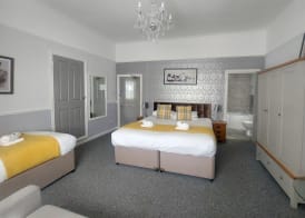 The Black Lion Royal Hotel 5