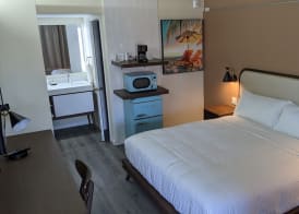 Golden Host Resort - Sarasota 4