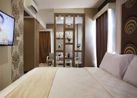 JLE'S Hotel 2