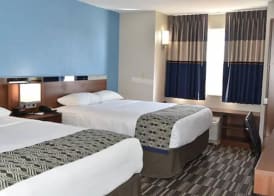 Microtel Inn & Suites by Wyndham Fond Du Lac 5