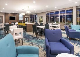 La Quinta Inn & Suites by Wyndham Valdosta 3
