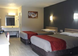 Econo Lodge Paducah West I-24 4