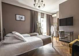 Golden Boutique Hotel 4