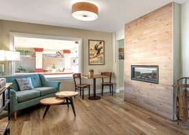 Econo Lodge Inn & Suites Durango 4