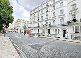 The J Hyde Park Hotel 2