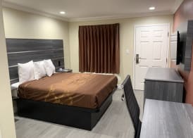 Pacific Inn Anaheim 5