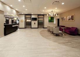 DoubleTree by Hilton New Orleans Airport 2