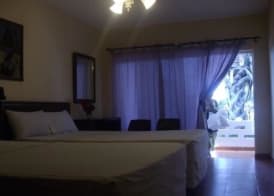 Holiday Beach Club Hotel 4