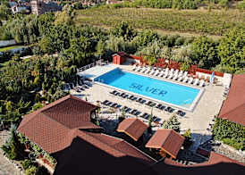 Silver Hotel 3
