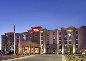 Hampton Inn & Suites Milwaukee/Franklin 2