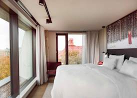 Radisson RED Helsinki 5