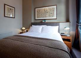 Kew Gardens Hotel 3