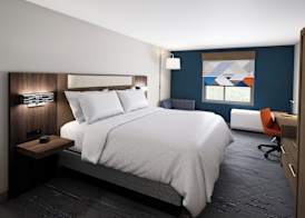 Holiday Inn Express & Suites Muncie Northwest by IHG 3