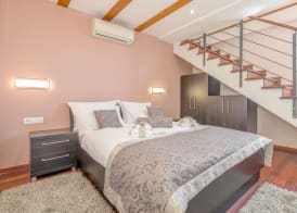 Palace Suites Heritage Hotel - Adults Only 3