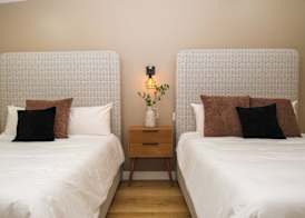 Adobe Inn 5