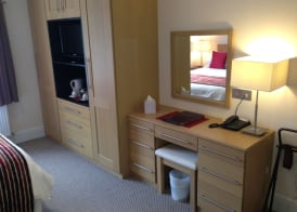 Royal Glen Hotel 5